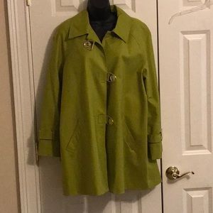 Ladies Spring rain Jacket - Green